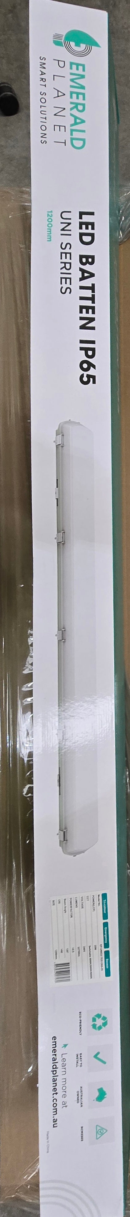 Emerald Planet LED Batten IP65, 120deg, 1200mm