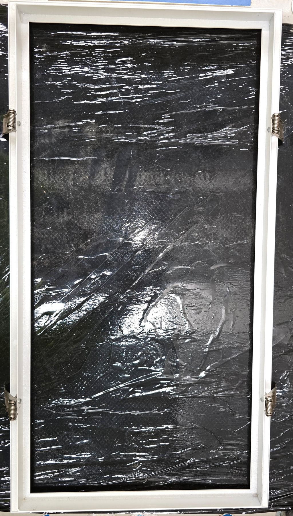 Emerald Planet Recessed Frame 705x415x380mm