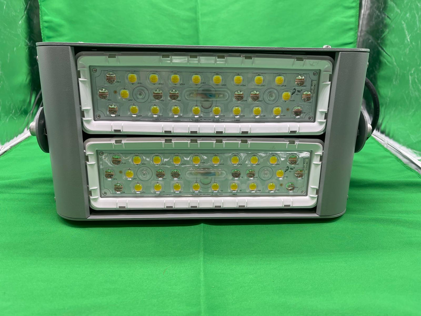 Shineon LED Flood Light (TORQ MK2) 70W CCT: 5000K
