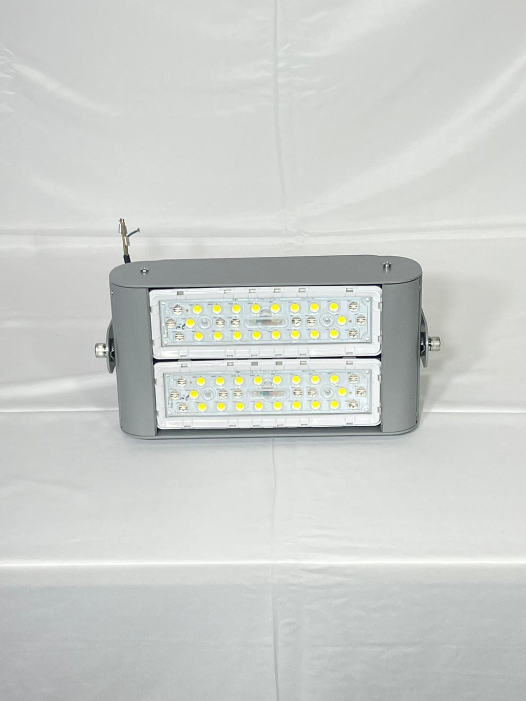 Shineon LED Flood Light (TORQ MK2) 70W CCT: 5000K