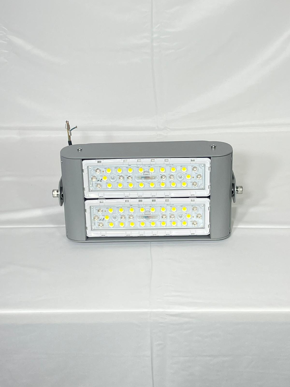 Shineon LED Flood Light (TORQ MK2) 70W CCT: 5000K