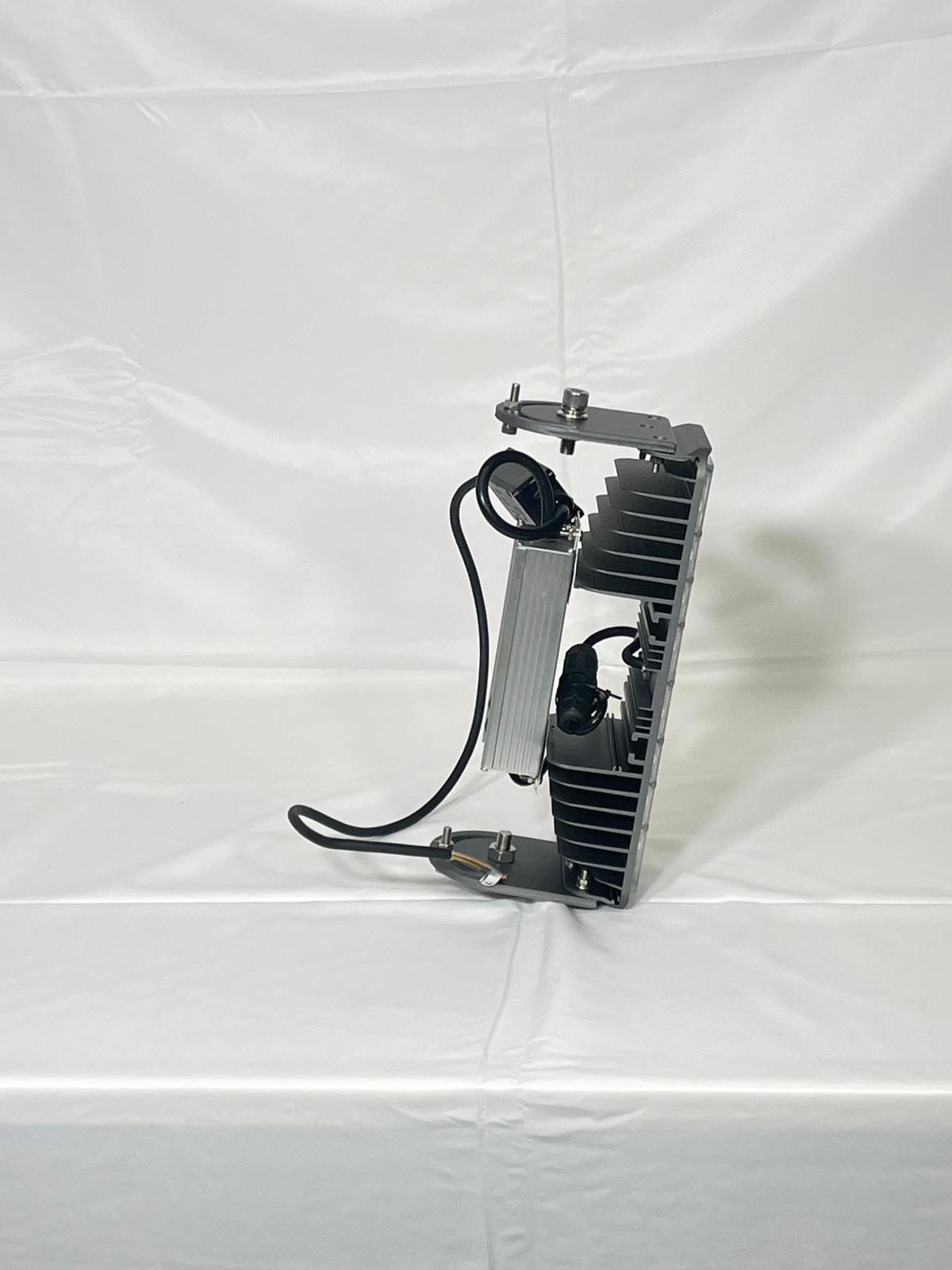 Shineon LED Flood Light (TORQ MK2) 60W CCT: 5000K