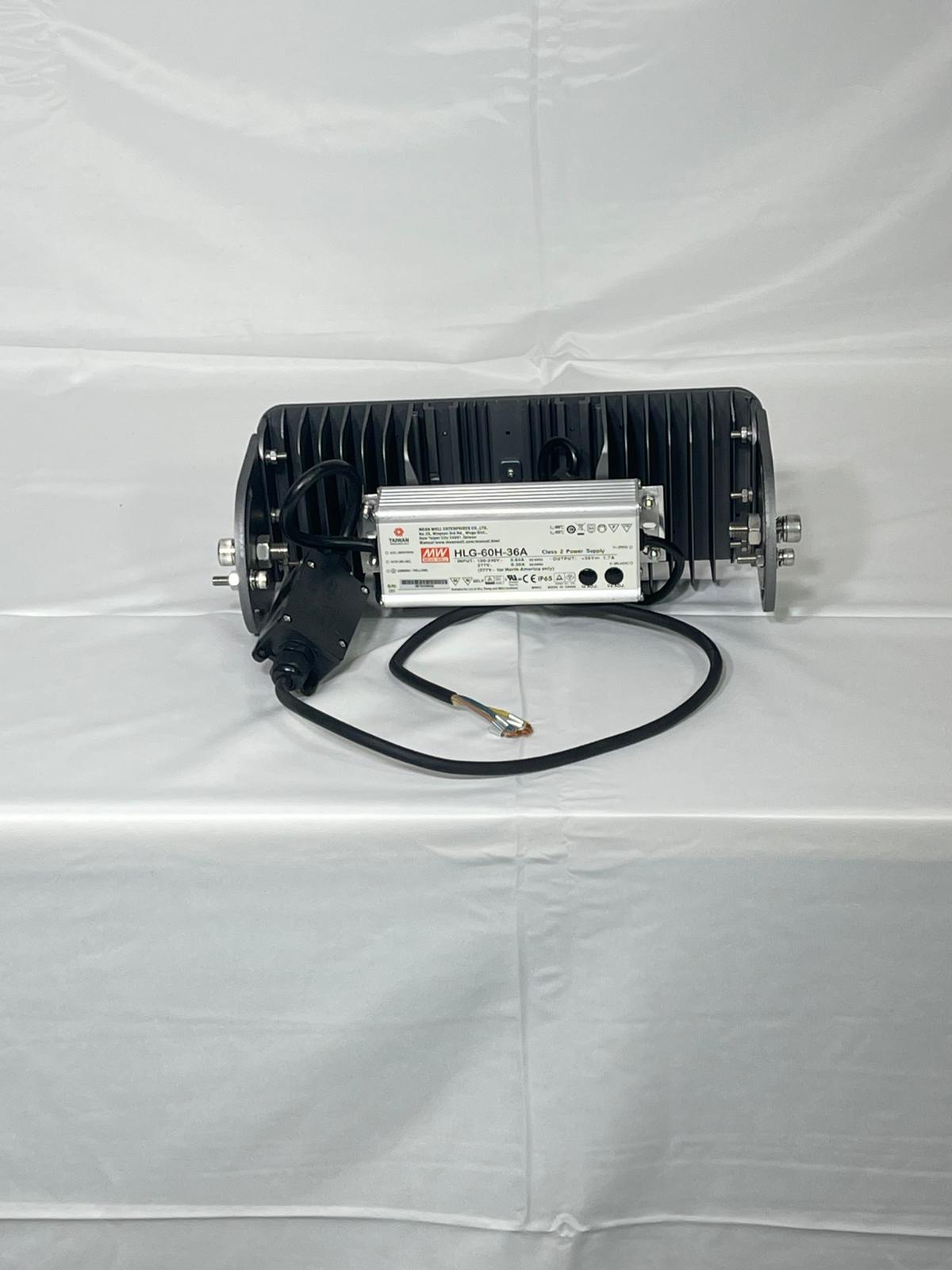 Shineon LED Flood Light (TORQ MK2) 60W CCT: 5000K