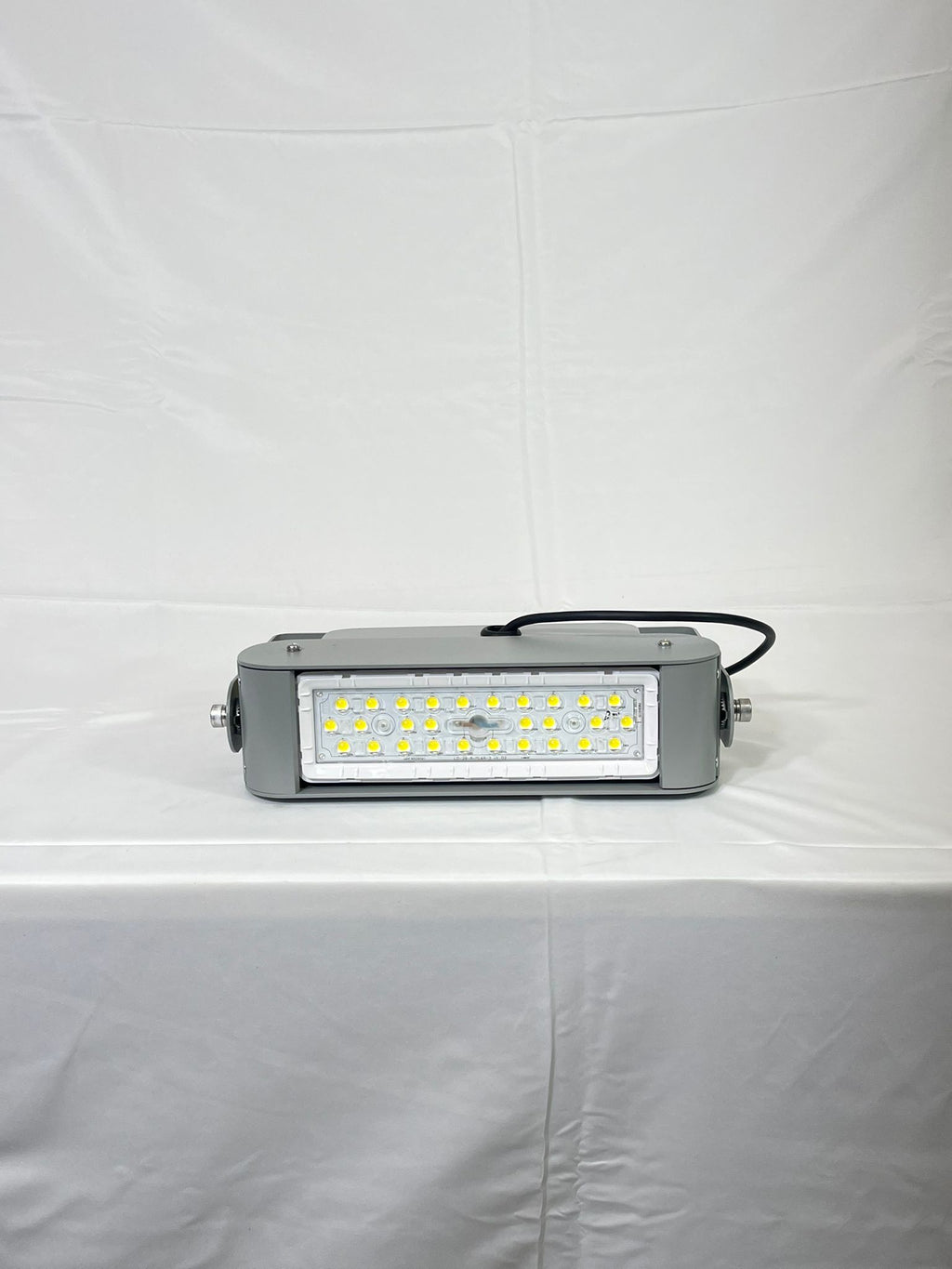 Shineon LED Flood Light (TORQ MK2) 50W CCT: 5000K