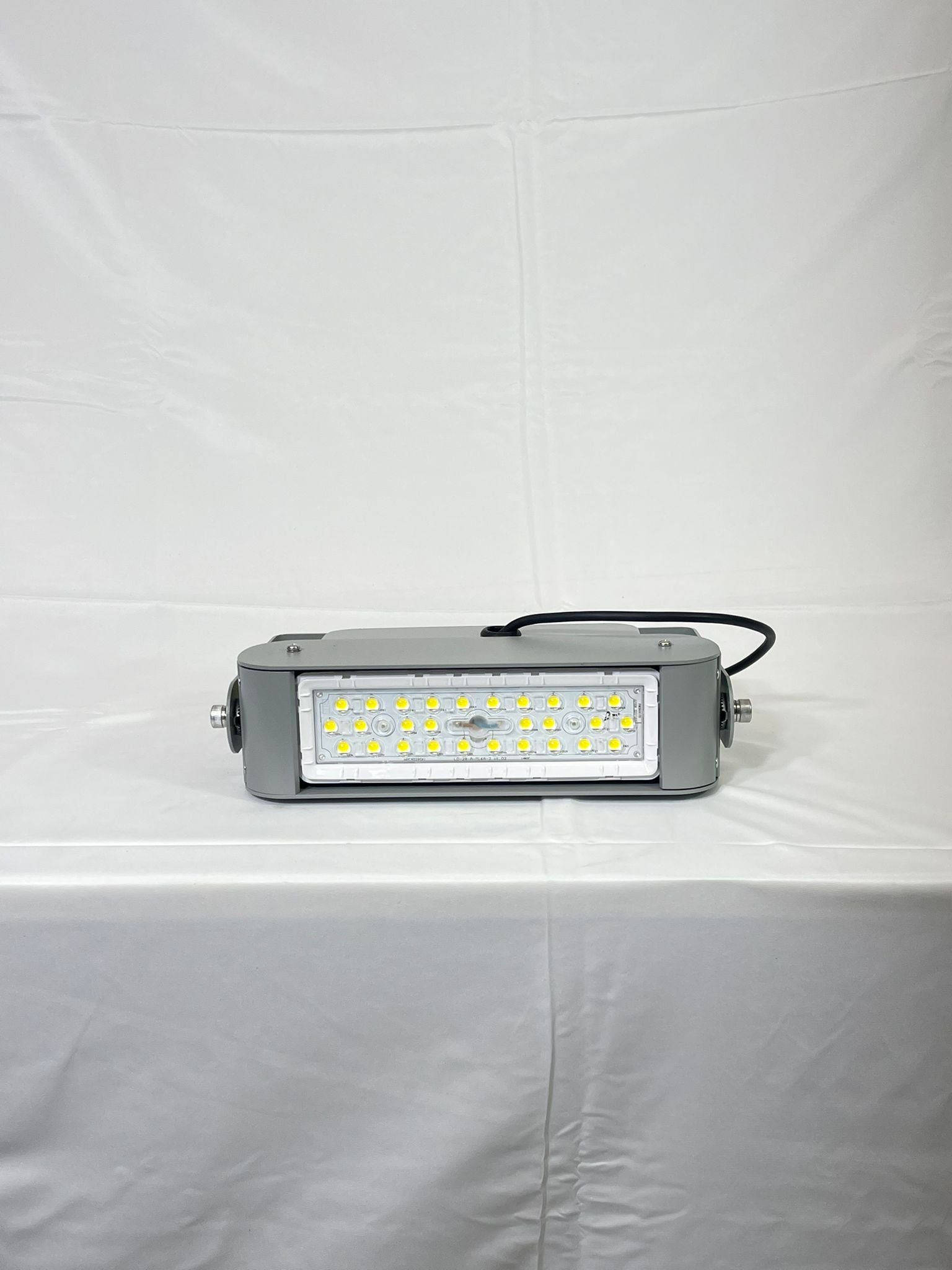 Shineon LED Flood Light (TORQ MK2) 50W CCT: 5000K