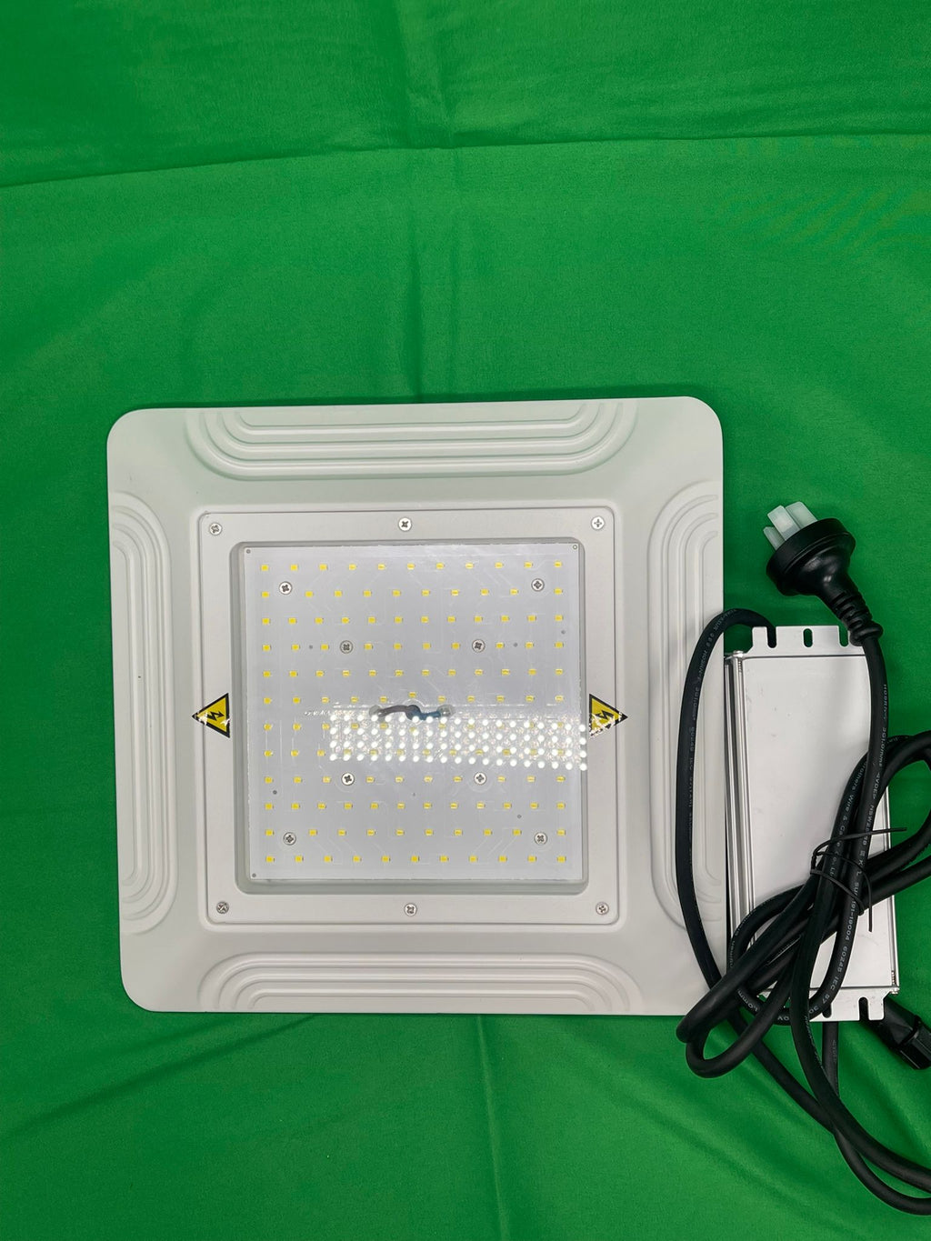Shineon LED Canopy Light (SIGNA MK2), 95W, 5000K, Sensor