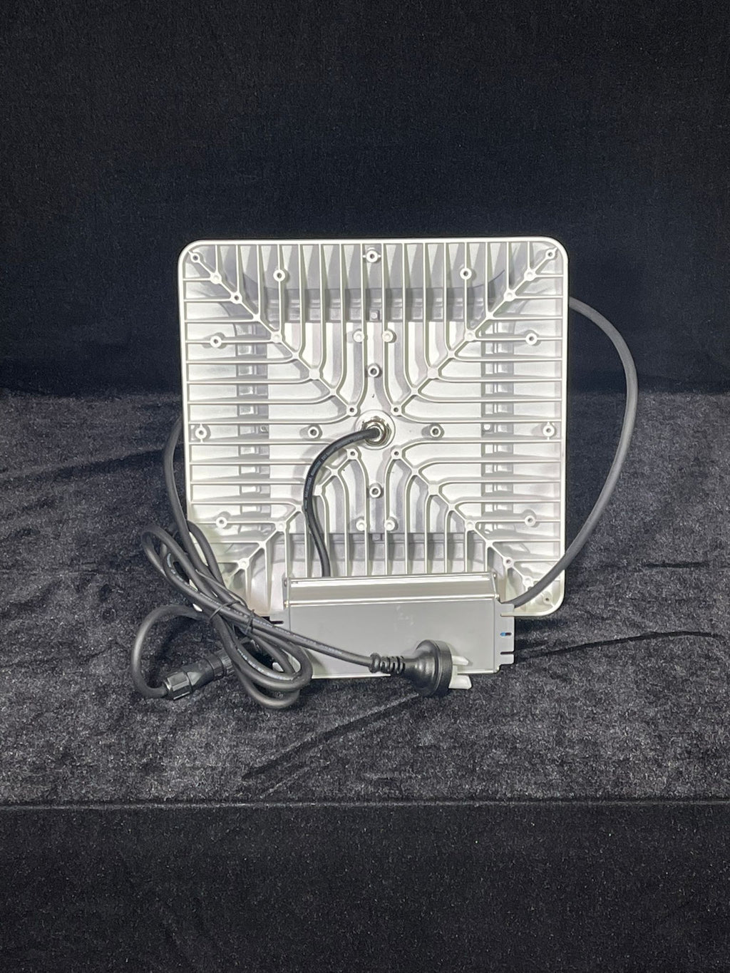 Shineon LED Canopy Light (SIGNA MK2), 95W, 5000K, Sensor