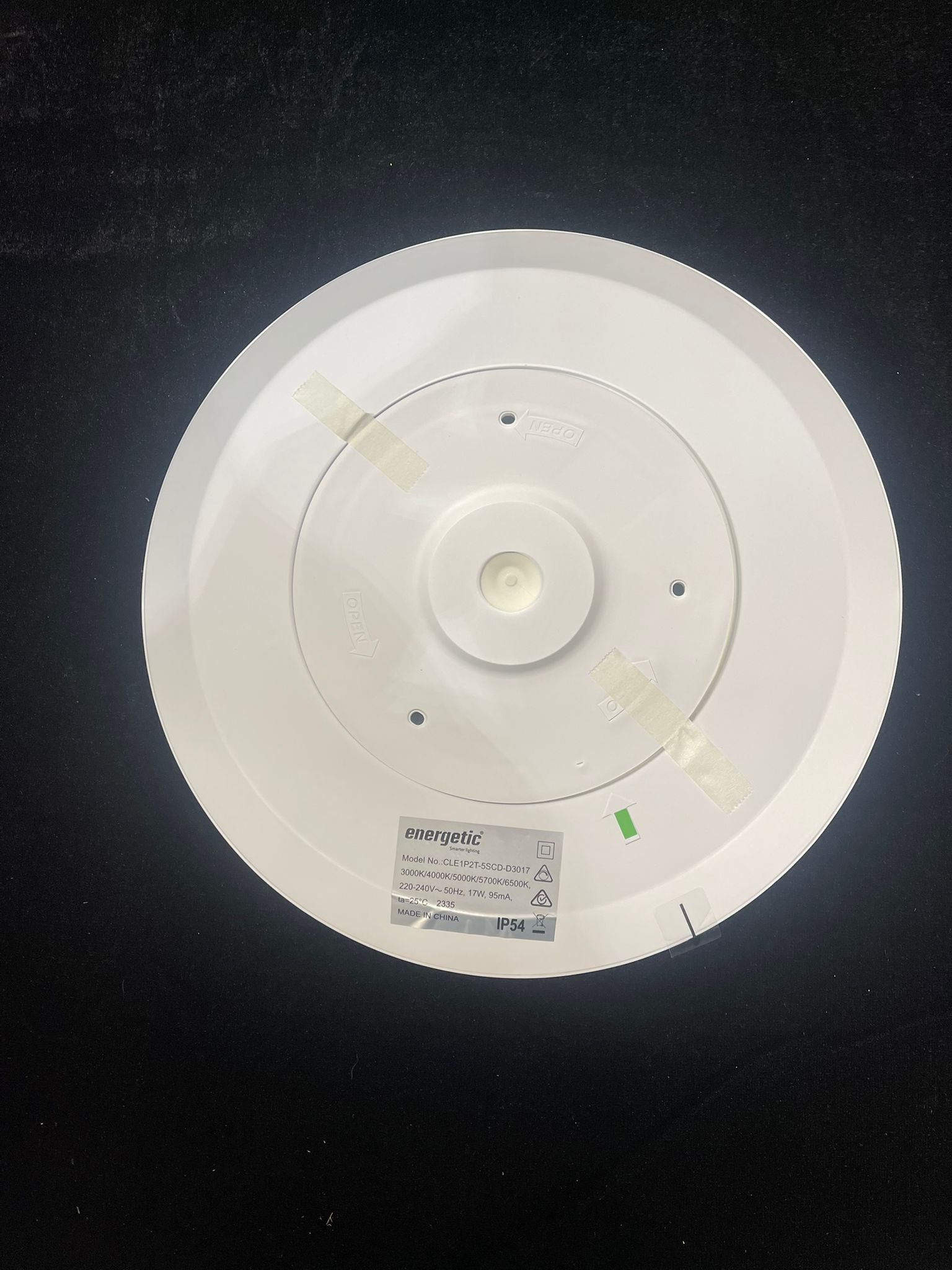 Energetic Ultrathin V Five Colour Oyster 17W light, 23x294mm, IP54