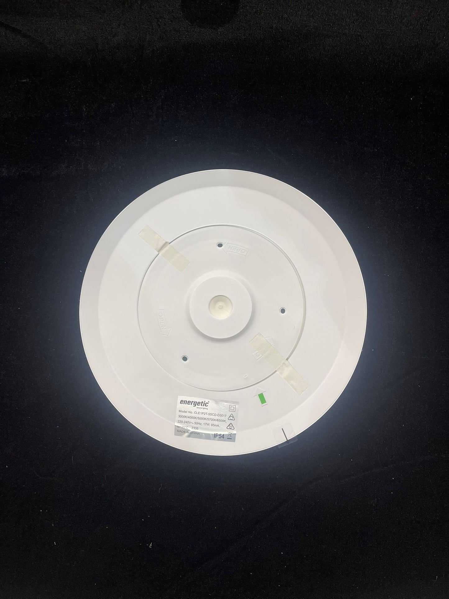 Energetic Ultrathin V Five Colour Oyster 17W light, 23x294mm, IP54