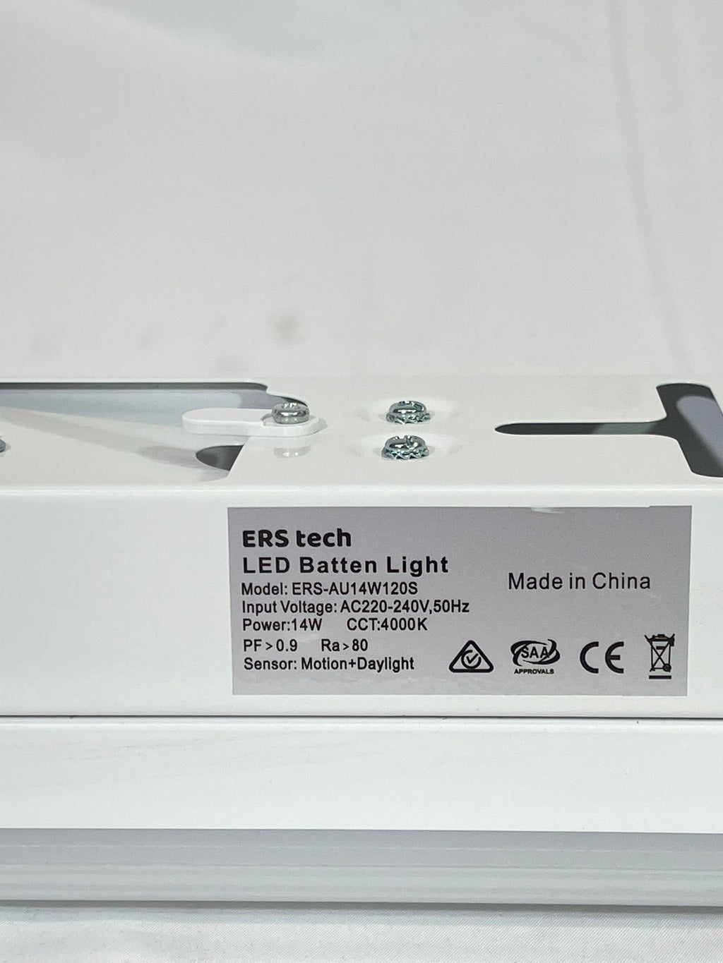 ERS Tech Aurorae LED Indoor Batten Lights CCT: 4,000K 1210mm X 235mm X 280mm