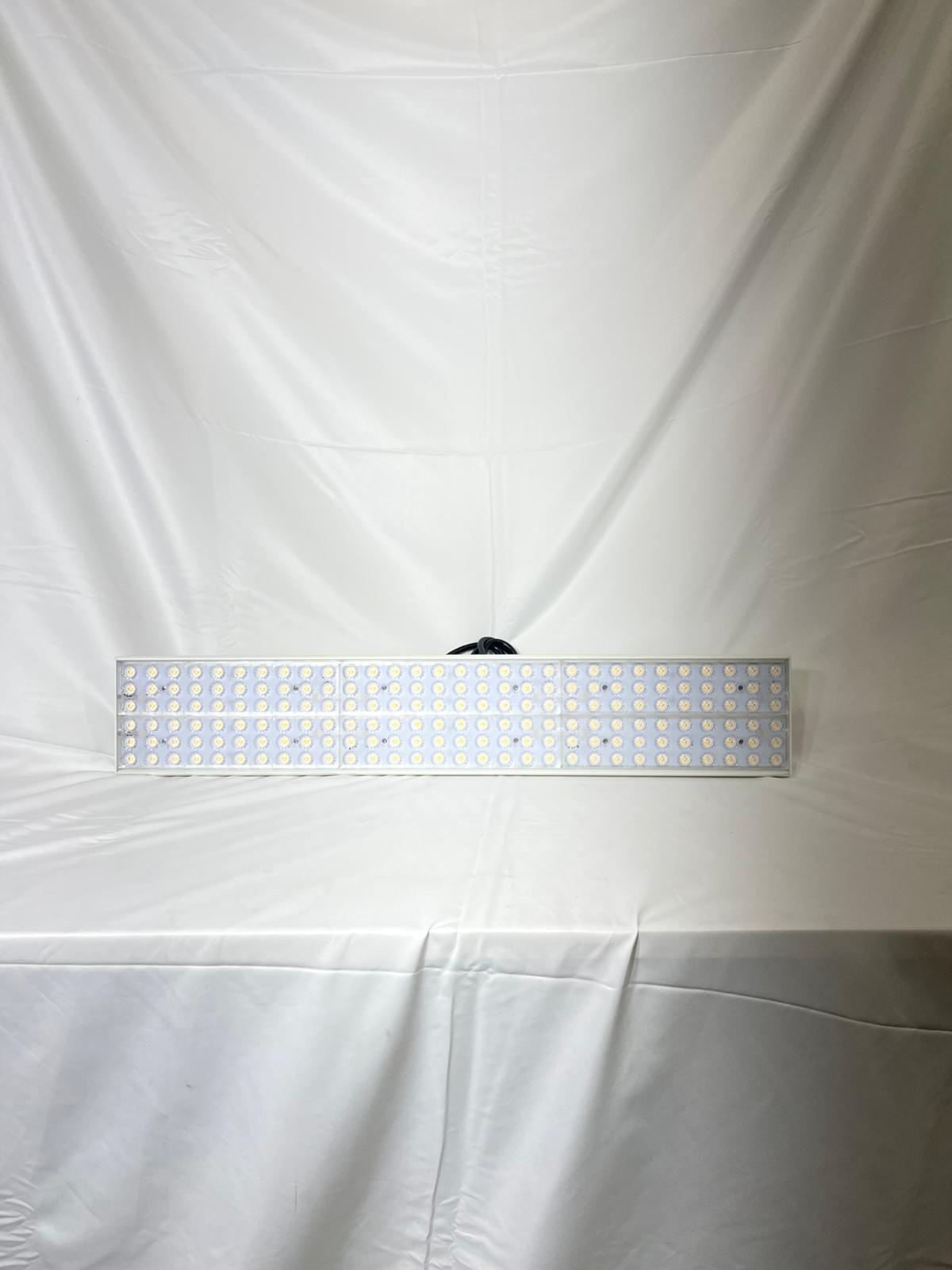 Flood Light Linear 3 Symmetrical 4000K