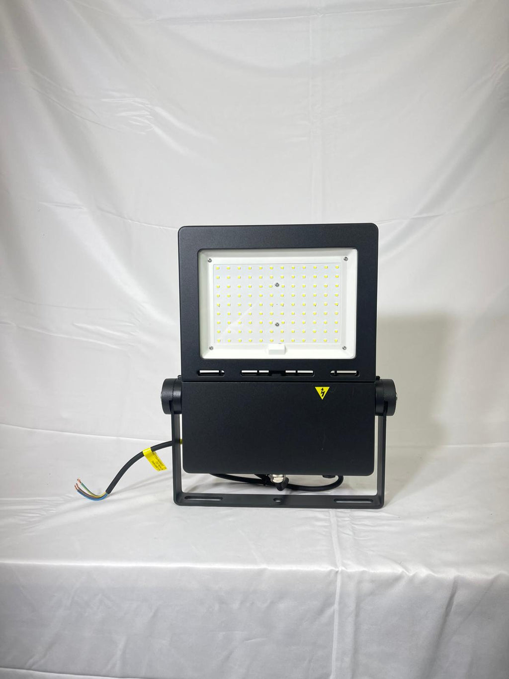 Shineon LED Flood Light (TORQ MK2) 90W CCT: 5000K