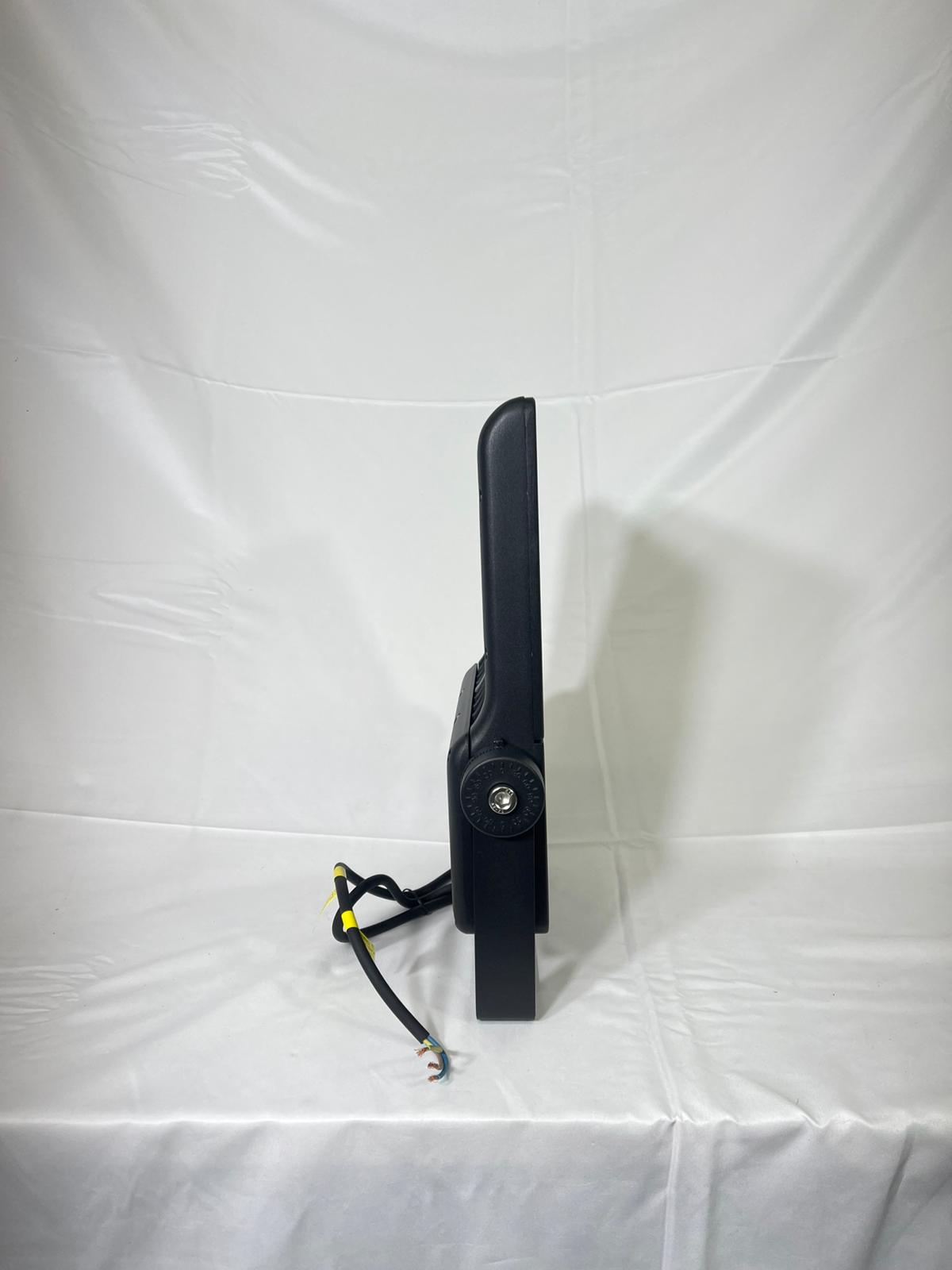 Shineon LED Flood Light (TORQ MK2) 90W CCT: 5000K