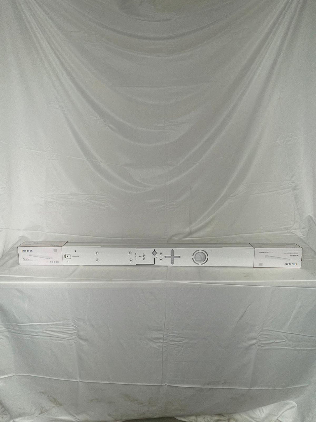 ERS Tech Aurorae LED Indoor Batten Lights CCT: 4,000K 16W