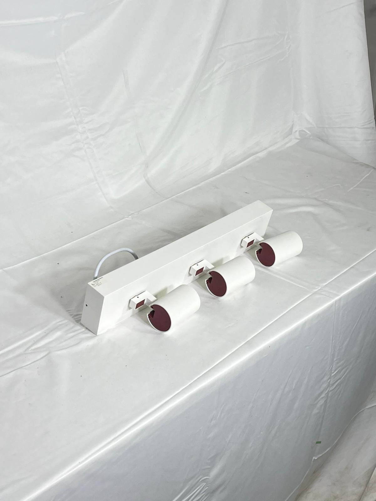 Custom white staircase 4000k