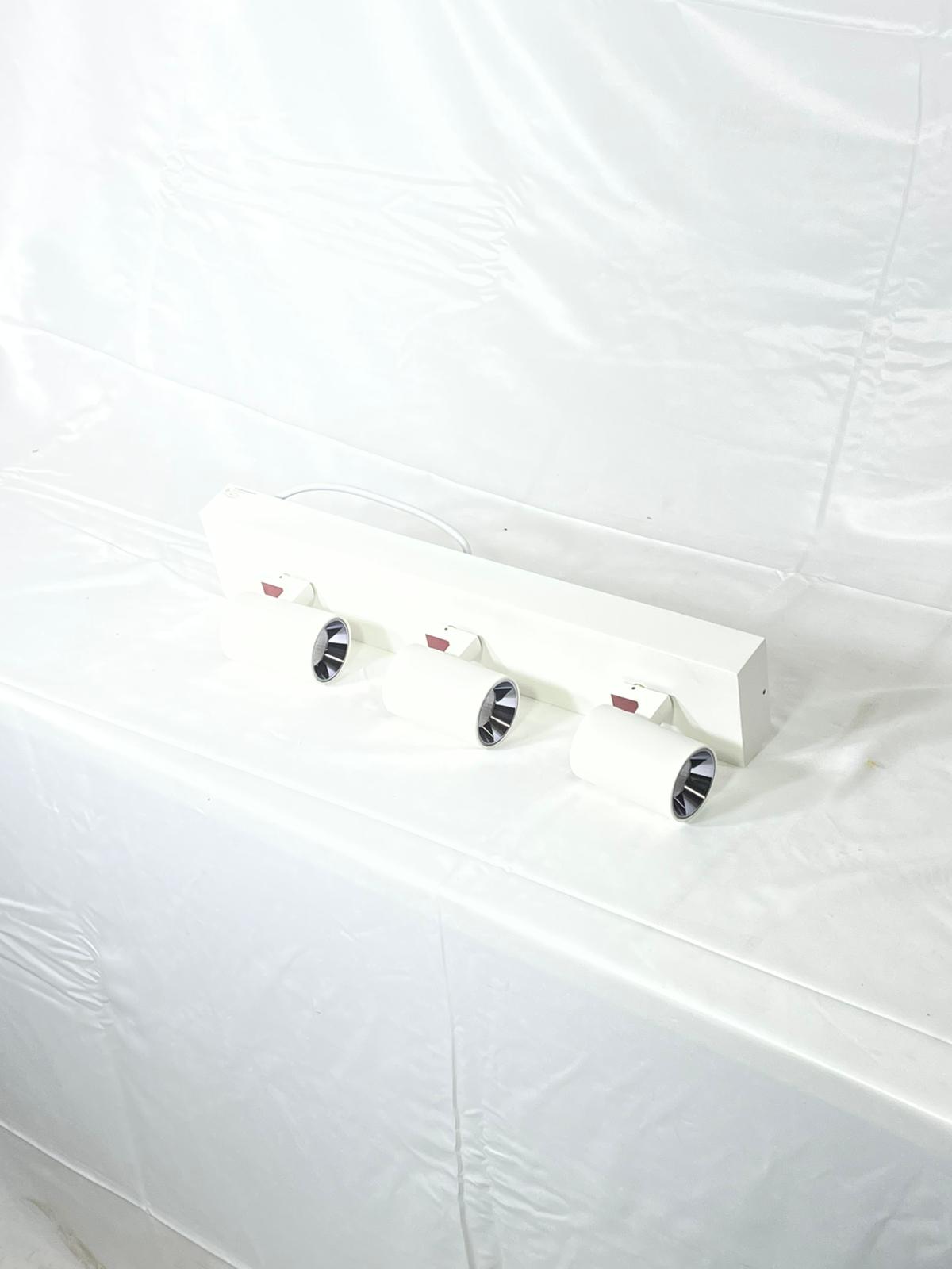 Custom white staircase 4000k