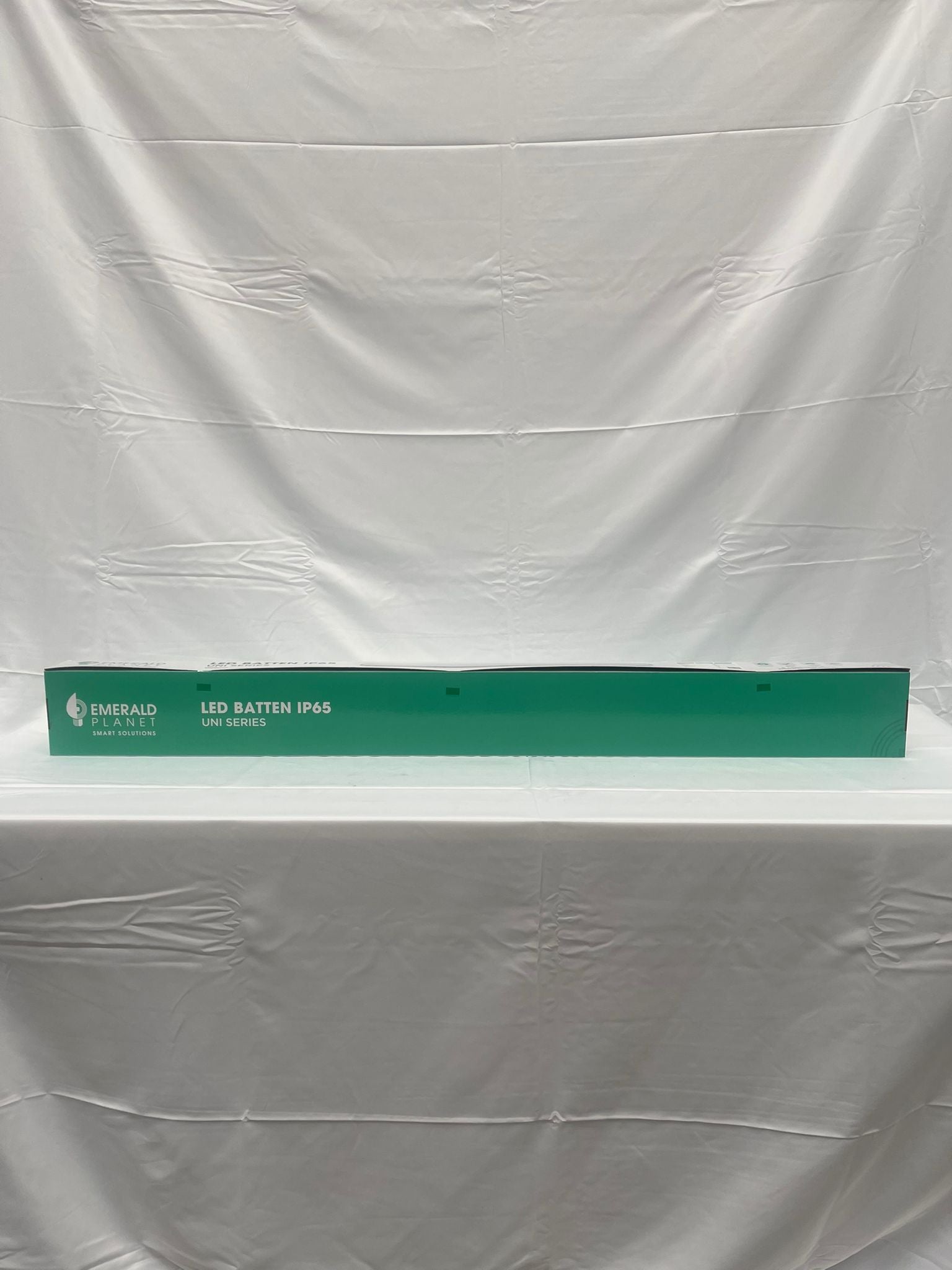 Emerald Planet LED Batten IP65, 120deg, 1200mm