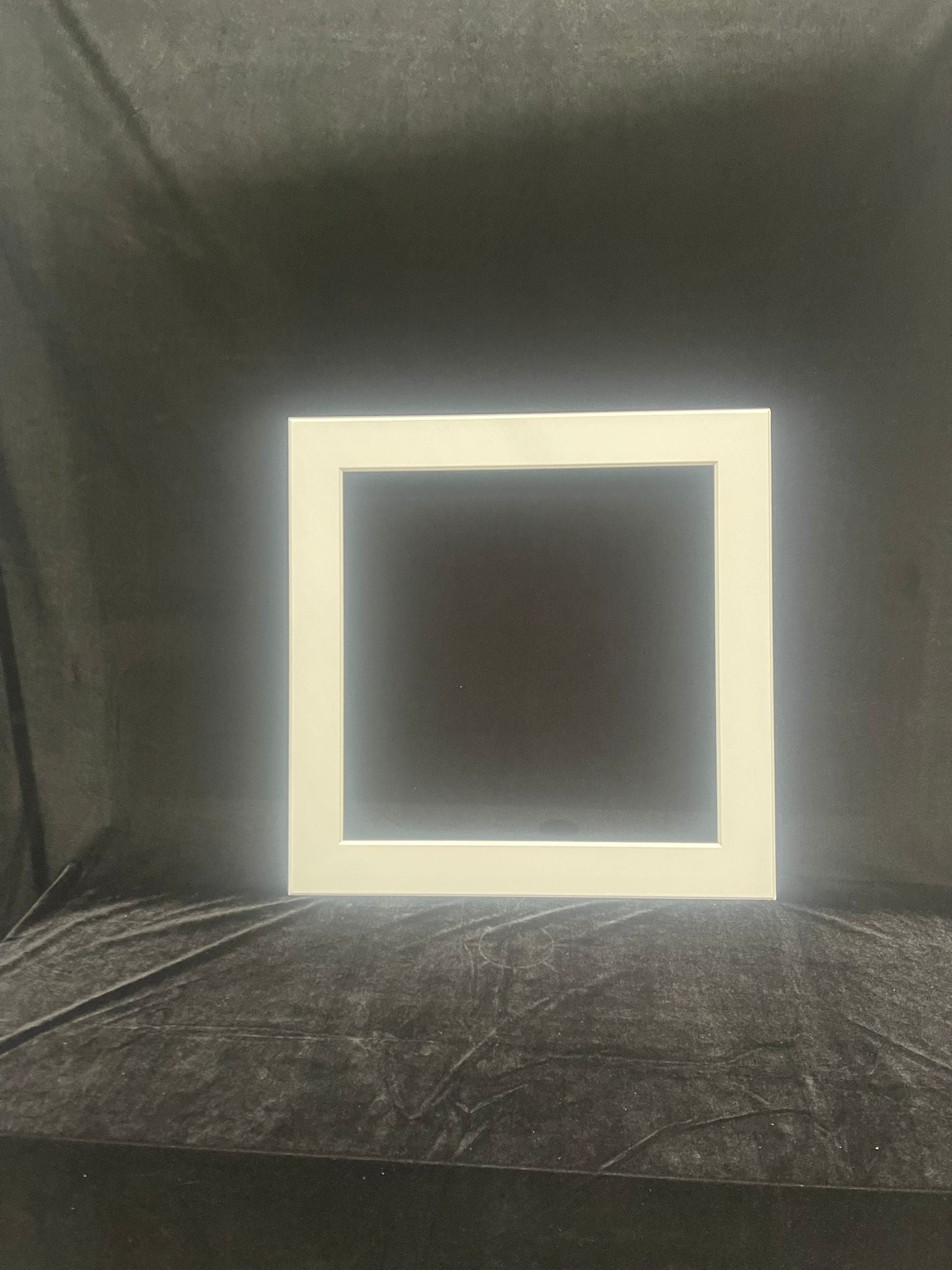 Shine On Plaster Mount Kits Kit Size: 600x600mm