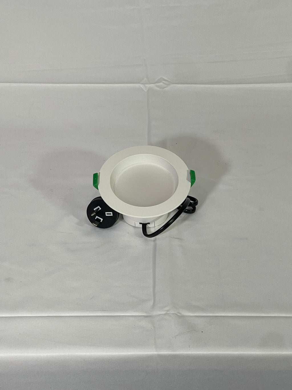 Emerald Planet LED Shoplight HP Eclipse Series G2 Tri-colour Dimmable 8W 90mm