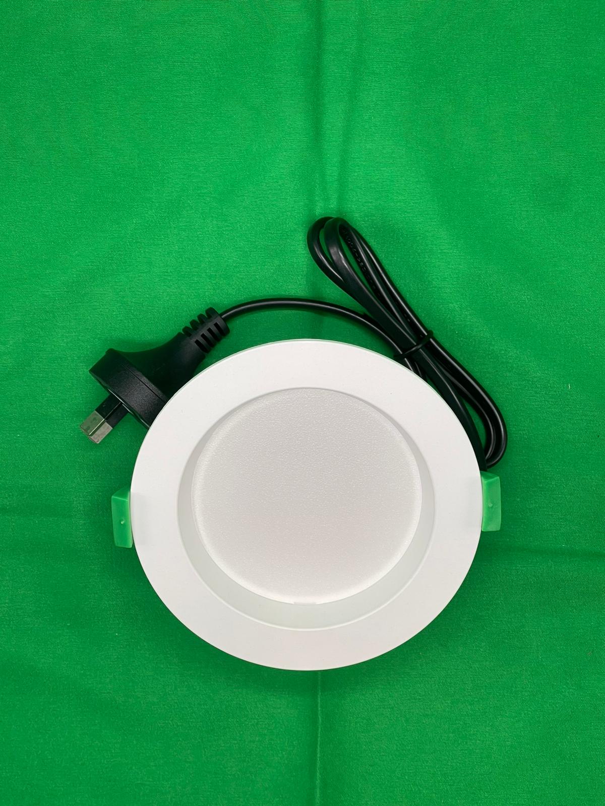Emerald Planet LED Shoplight HP Eclipse Series G2 Tri-colour Dimmable 8W 90mm
