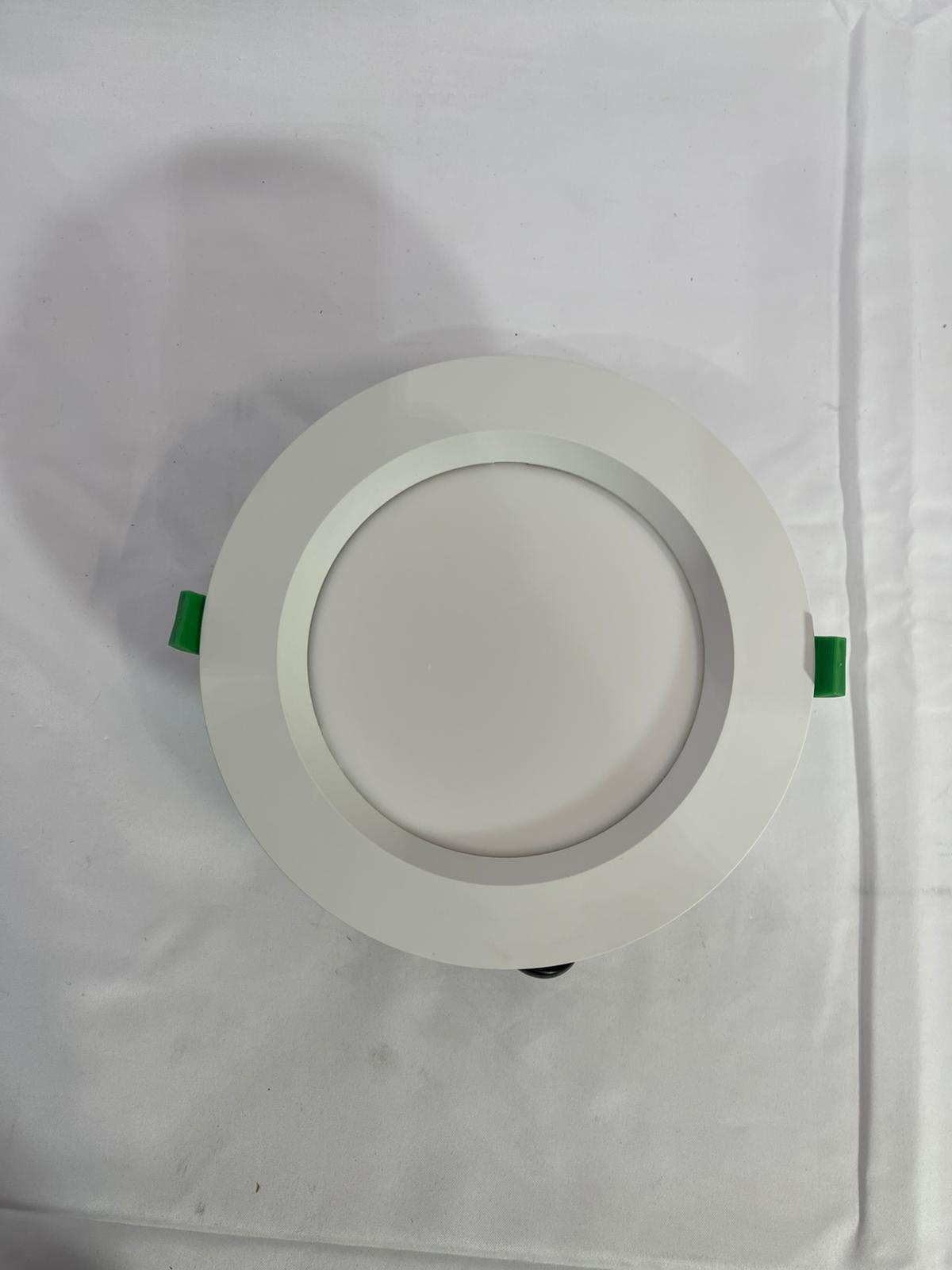 Emerald Planet LED Shoplight HP Eclipse Series G2 Tri-colour Dimmable 20W 150m