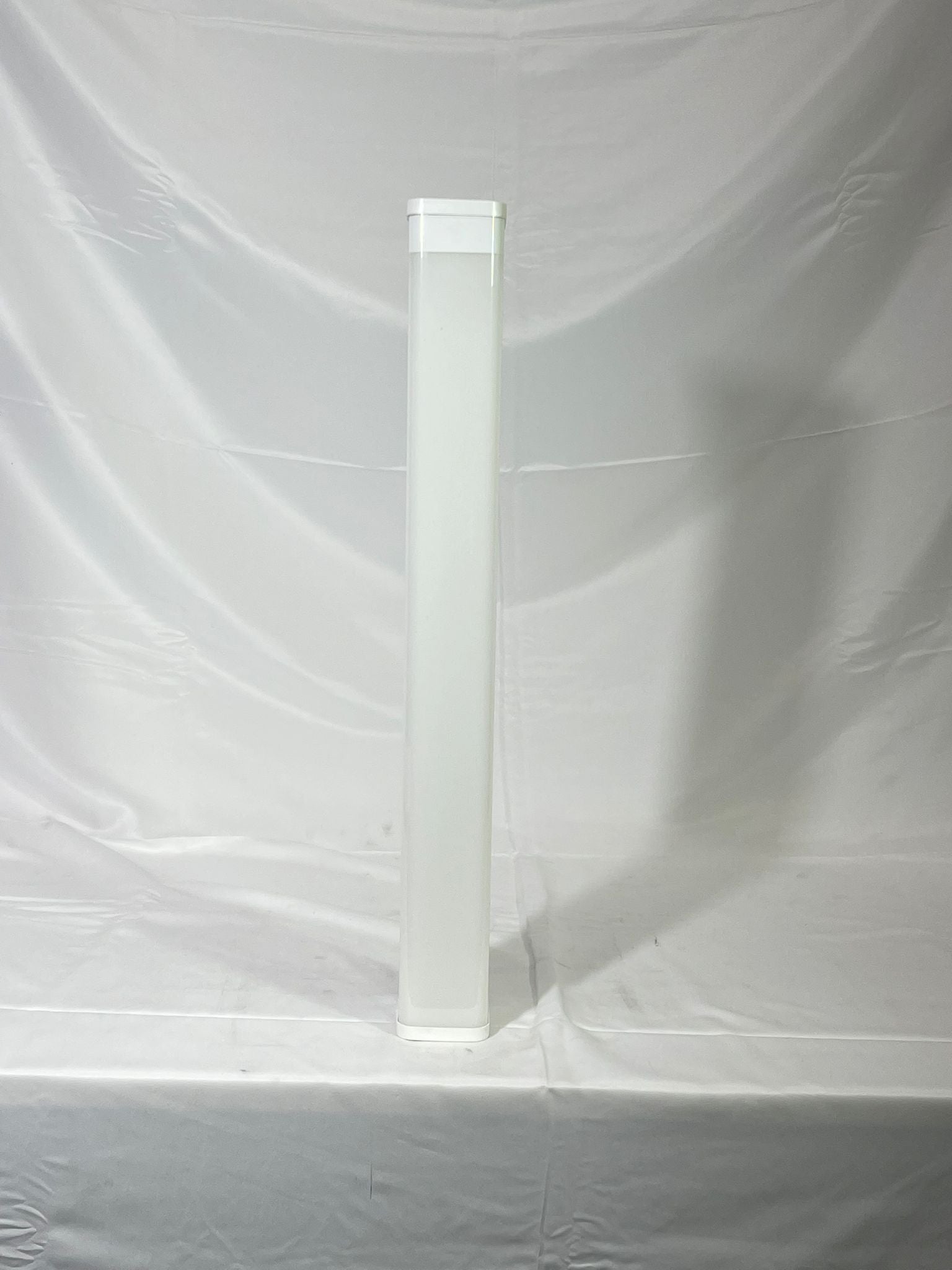 Emerald Planet LED Batten Light – 18W, 120° Beam, 1200 mm