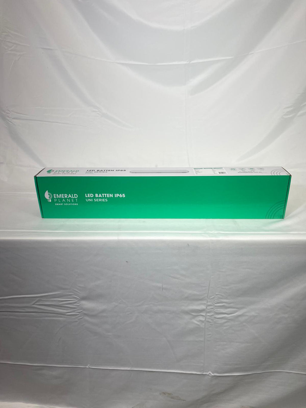 Emerald Planet LED Batten IP65, 120deg, 600mm