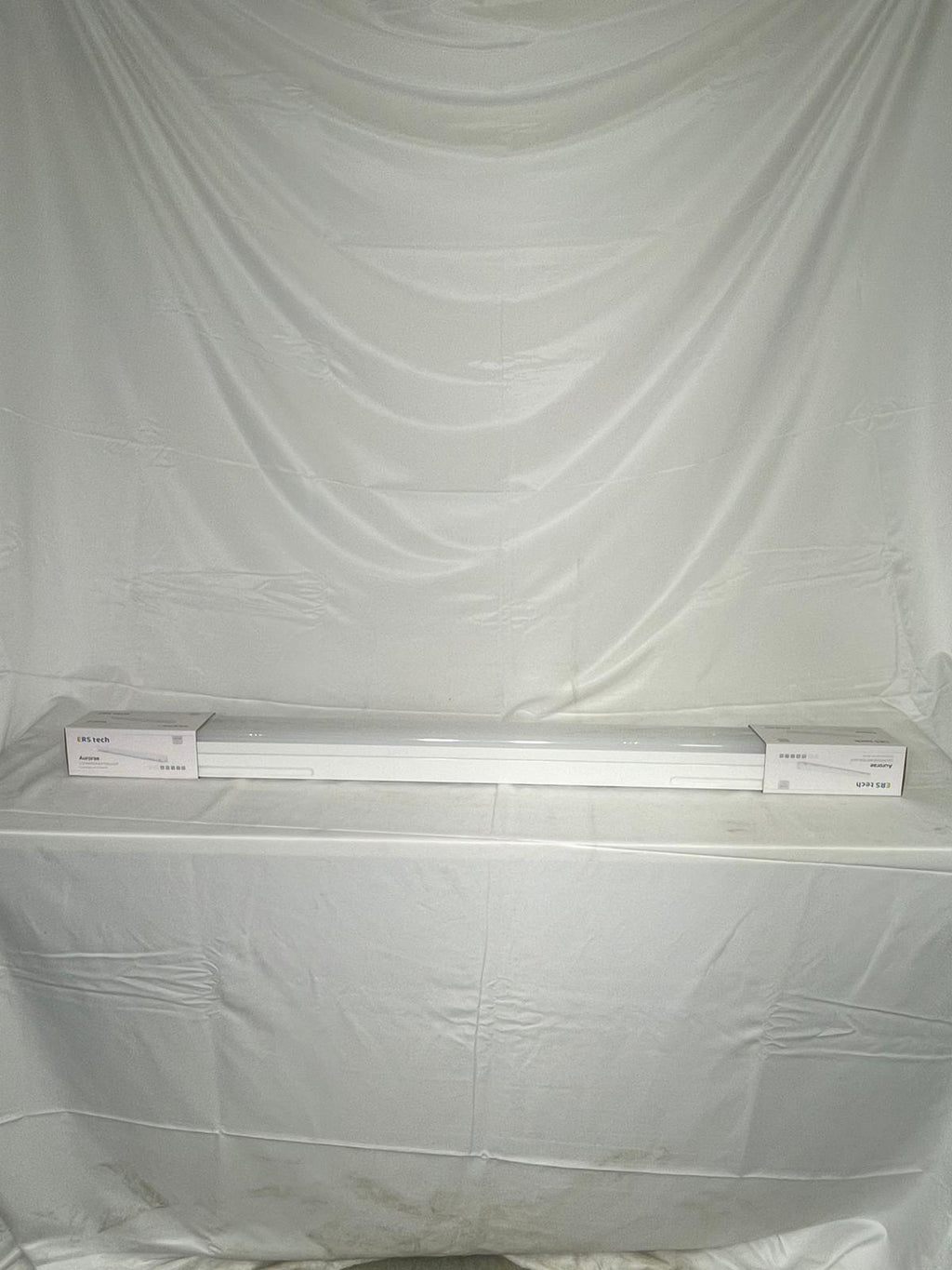ERS Tech Aurorae LED Indoor Batten Lights CCT: 4,000K 16W