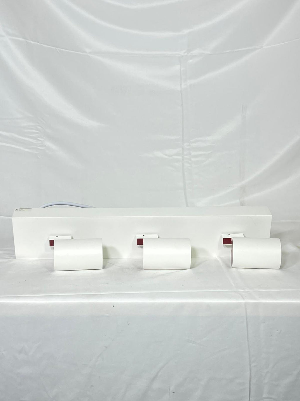 Custom white staircase 4000k